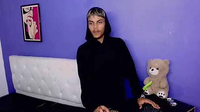 Angel_foxc13 webcam