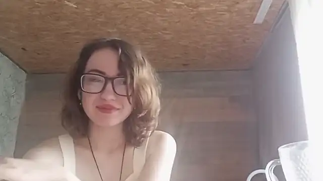 OliviaMoment webcam
