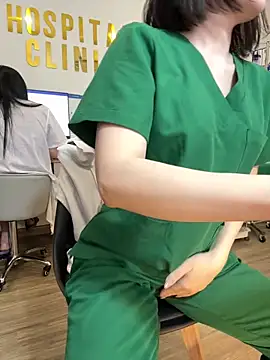 secretly_masturbating live Stripchat room