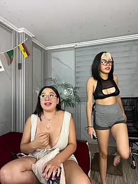 CrystalFairy007 webcam