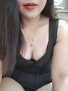 webcam strip Miu Girl1
