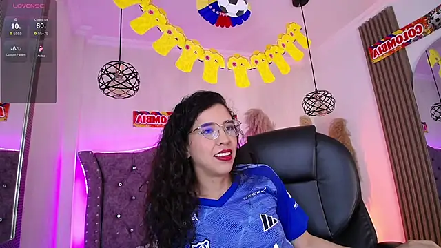 Amara_Davis1 webcam