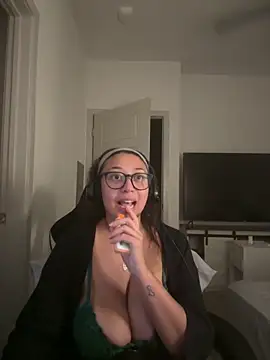 minhaaa_baby webcam