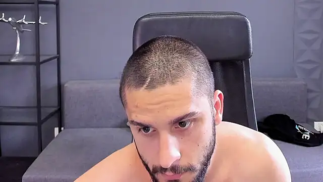 TroyWadee webcam