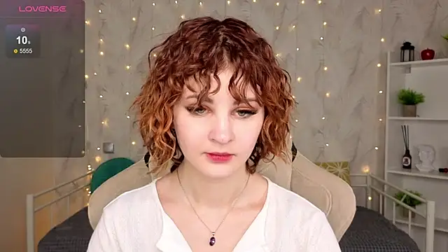 Kira__Fluffy webcam