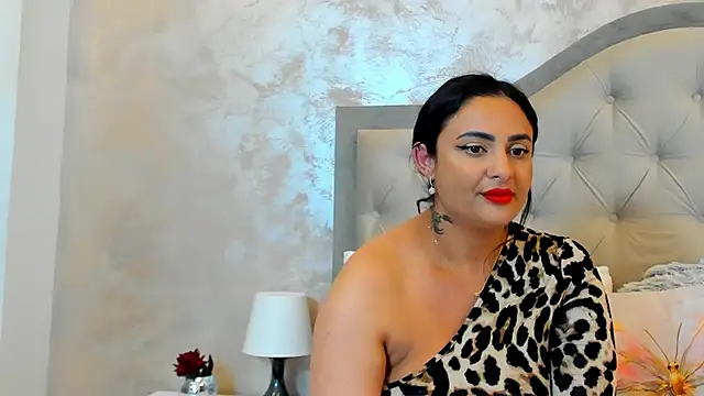 Bianca_Vale webcam