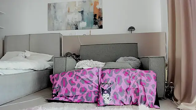 Neith_Cole webcam