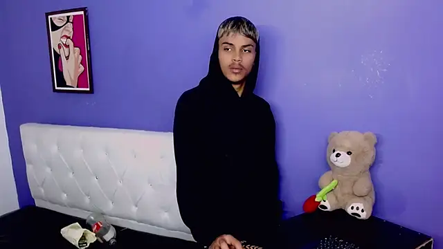 Angel_foxc13 webcam