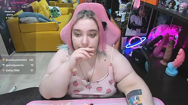 Softie_Sofy webcam
