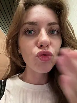 web cam striptease MariiD