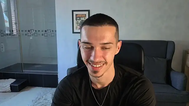 KaydenDrew live cam on StripChat