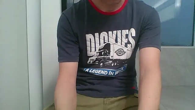 nole_china7 (Ask my age) - talk / fun / cum