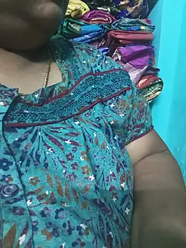 villageanuty - Villageanuty's free webcam - UK Sex Cams