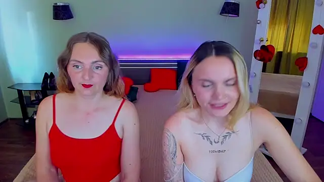 MagicEyess live cam on StripChat