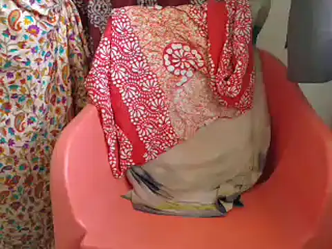 taboobreakers (Ask my age) - mama is horny come pvt ,make her swuirt