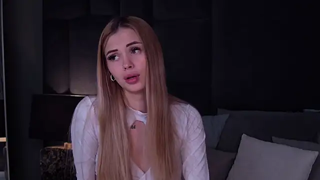 annaspacey (F young) - make your butt red
