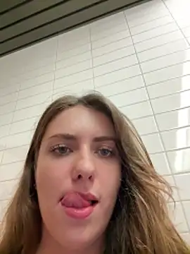 MariiD live cam