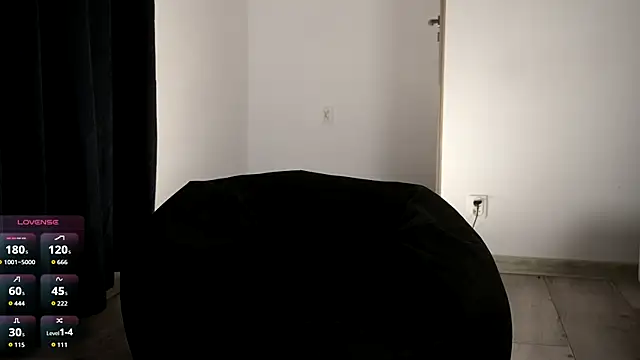 Jonathan___123 webcam