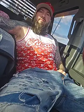 Beardedtattood webcam