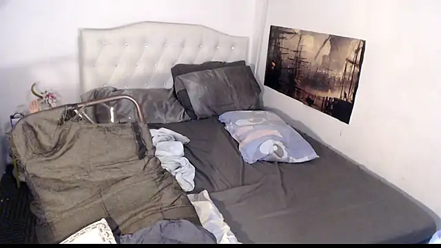 NinaDOM4CUM live cam