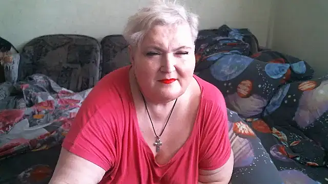 Lana555 live cam on StripChat