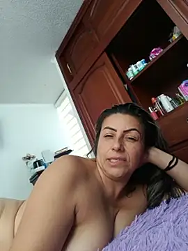 maynor_1998 live cam