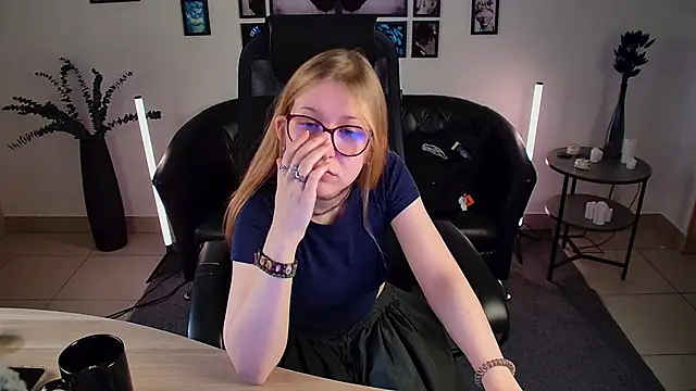 Watch lanafitch live on EroticFlix - High definition streams