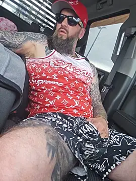 Beardedtattood webcam