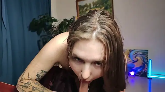 DainaCampagnini webcam