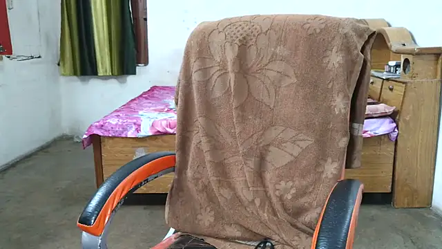 Cute_Mahi22 live cam