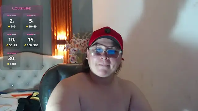 Watch katty_femdom live on EroticFlix - High definition streams