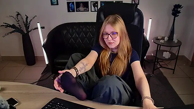 Watch lanafitch live on EroticFlix - High definition streams