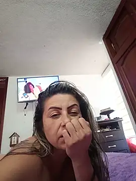 maynor_1998 live sex cam