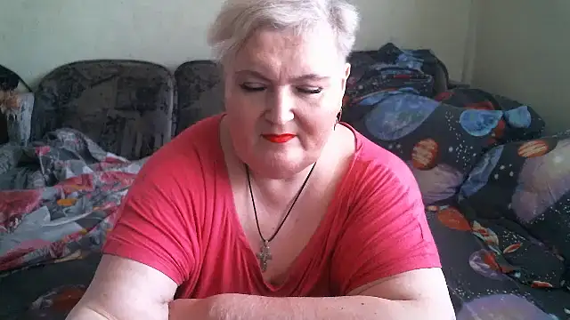 Lana555 live cam on StripChat