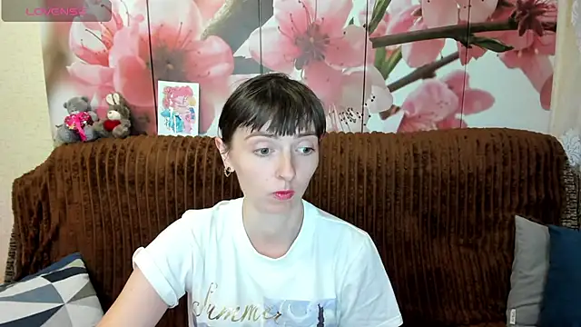 TayanaJons webcam