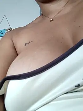 Molly_newman6 webcam