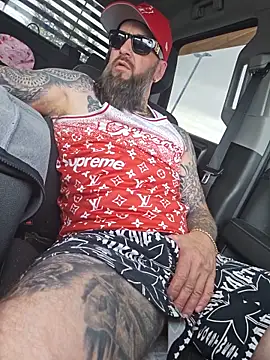 Beardedtattood live sex cam