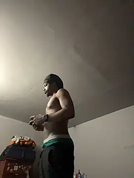 MIGHTYDEMONXXX webcam
