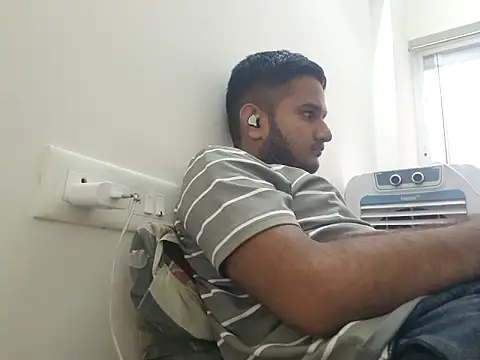 young-hairy-jon webcam