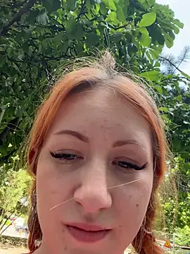 DaddysLittleSlutfox webcam