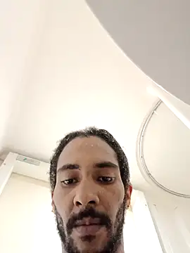 Mikaaa97 webcam