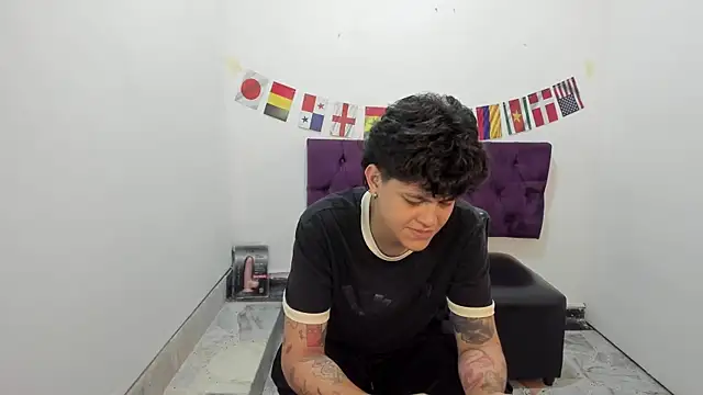 Iansayd333 webcam