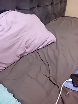 Miapound240 webcam