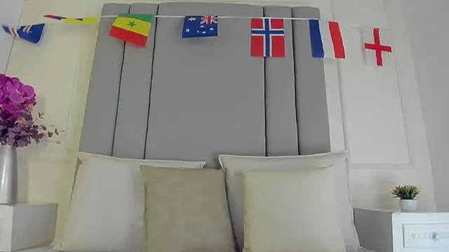 CannelaSmith webcam