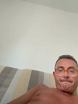alvin234251 webcam