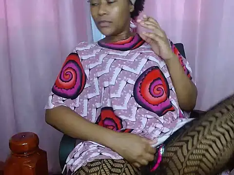 savage_laura webcam