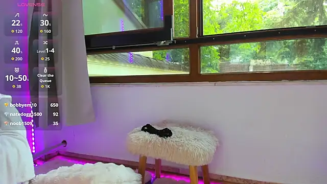 Awesome_Jolie webcam