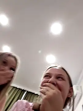caressyourself webcam