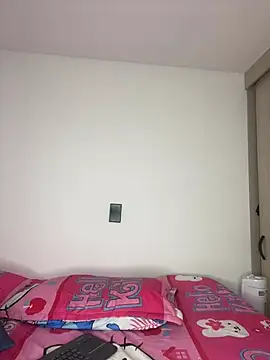 Dulcekitty__ webcam