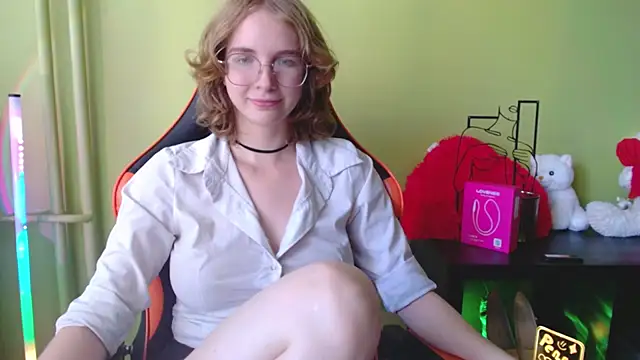 juicyPenny webcam